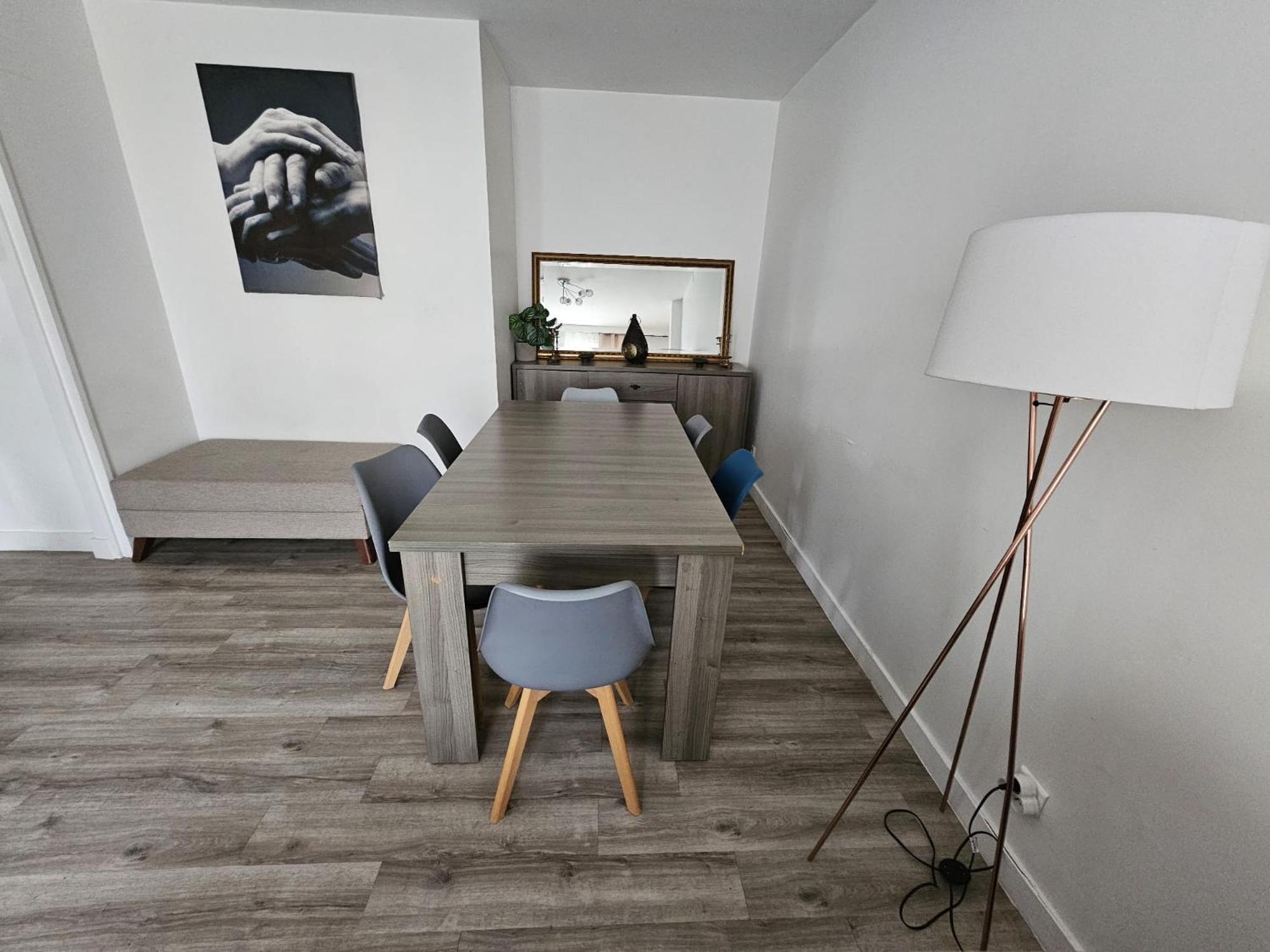 Charmant Pied-A-Terre Entre Paris Et Disneyland - Rer A Et E Apartman Villiers-sur-Marne Kültér fotó